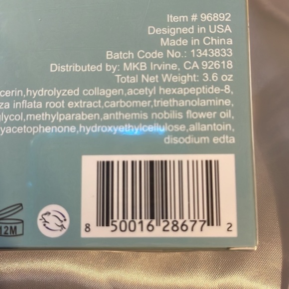 LUXE LAVISH ME - 5pc Sheet Mask Infused w/ Skin Loving Peptides - Picture 4 of 4